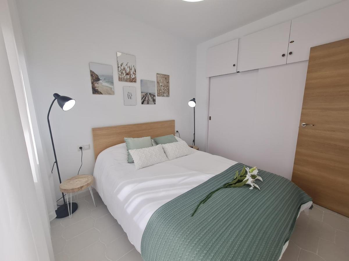 Precioso Apartamento Con Piscinas Y Vistas Al Mar. بينالماذينا المظهر الخارجي الصورة