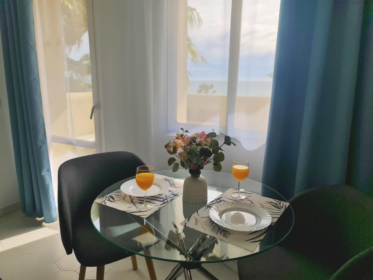 Precioso Apartamento Con Piscinas Y Vistas Al Mar. بينالماذينا المظهر الخارجي الصورة