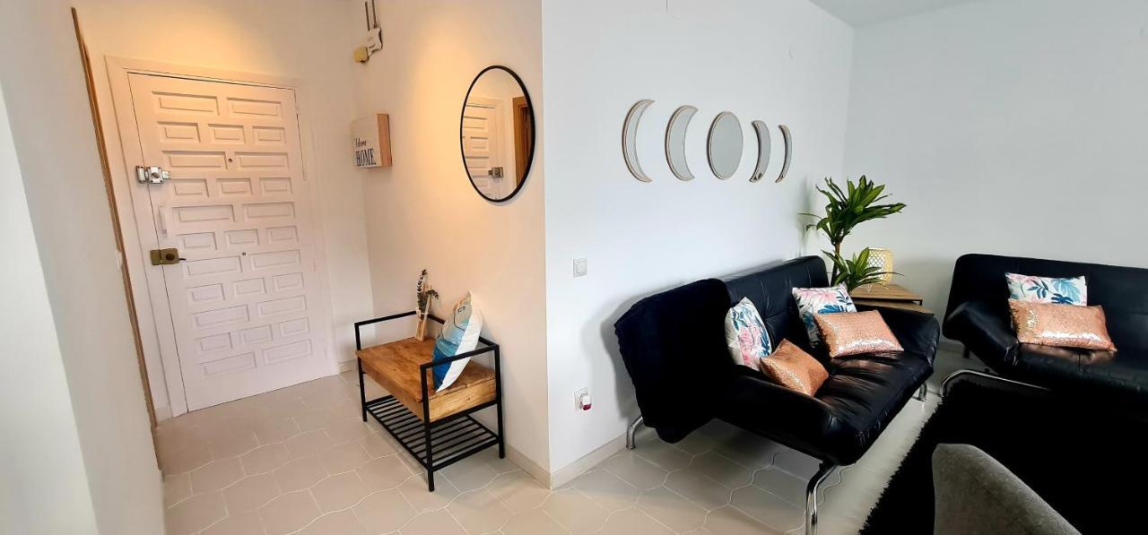 Precioso Apartamento Con Piscinas Y Vistas Al Mar. بينالماذينا المظهر الخارجي الصورة