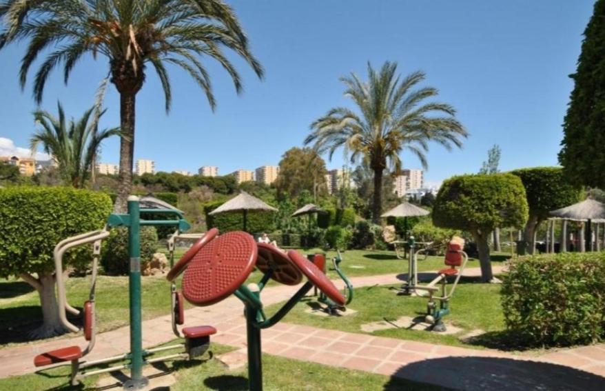 Precioso Apartamento Con Piscinas Y Vistas Al Mar. بينالماذينا المظهر الخارجي الصورة